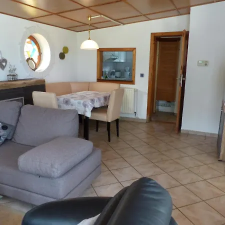 Bungalow Am Bahndamm 22 징스트